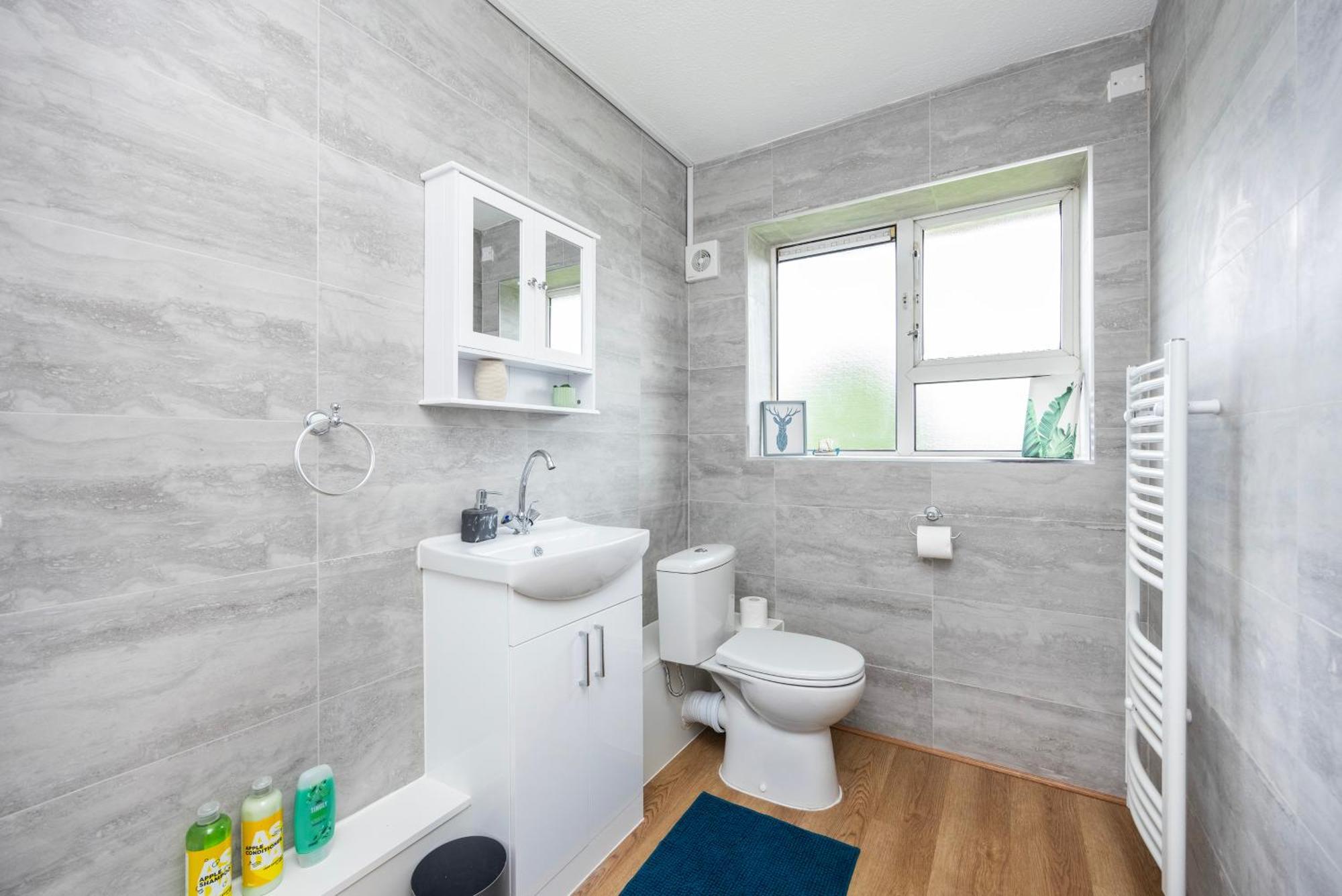 Excel O2 Stunning Large 3 Bedroom Apartment With Balcony London Exterior photo